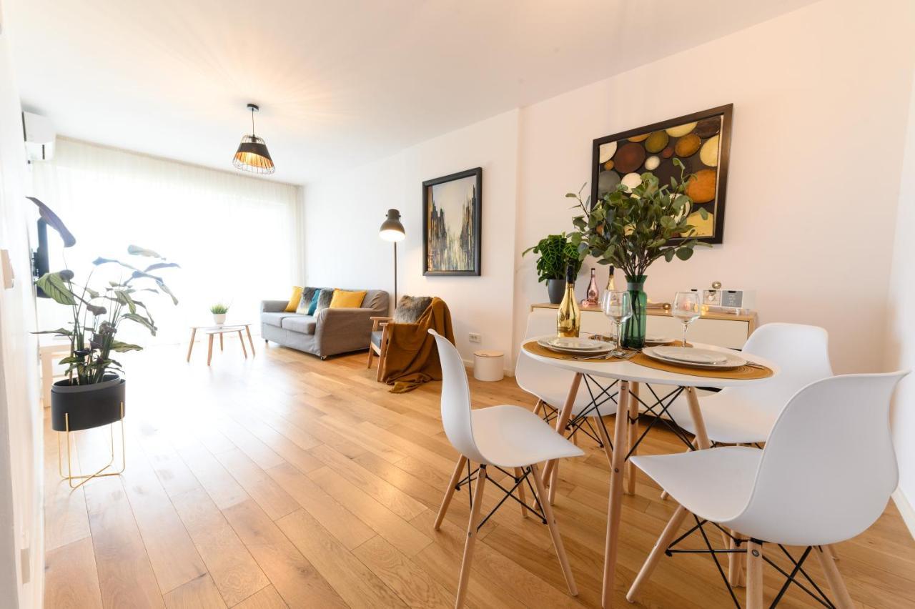 North Artistique - Aviatiei Apartment Bukares Bagian luar foto