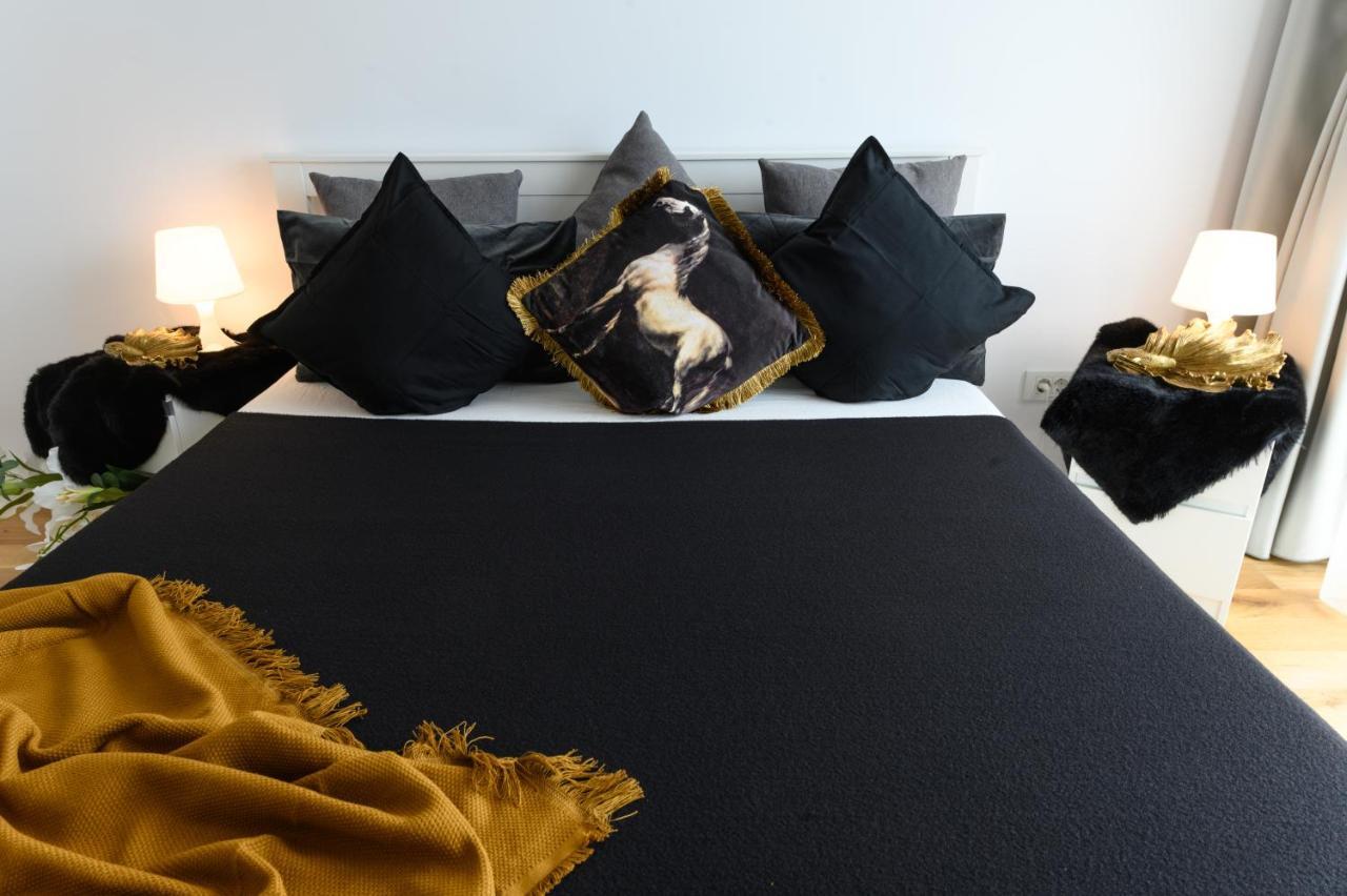 North Artistique - Aviatiei Apartment Bukares Bagian luar foto