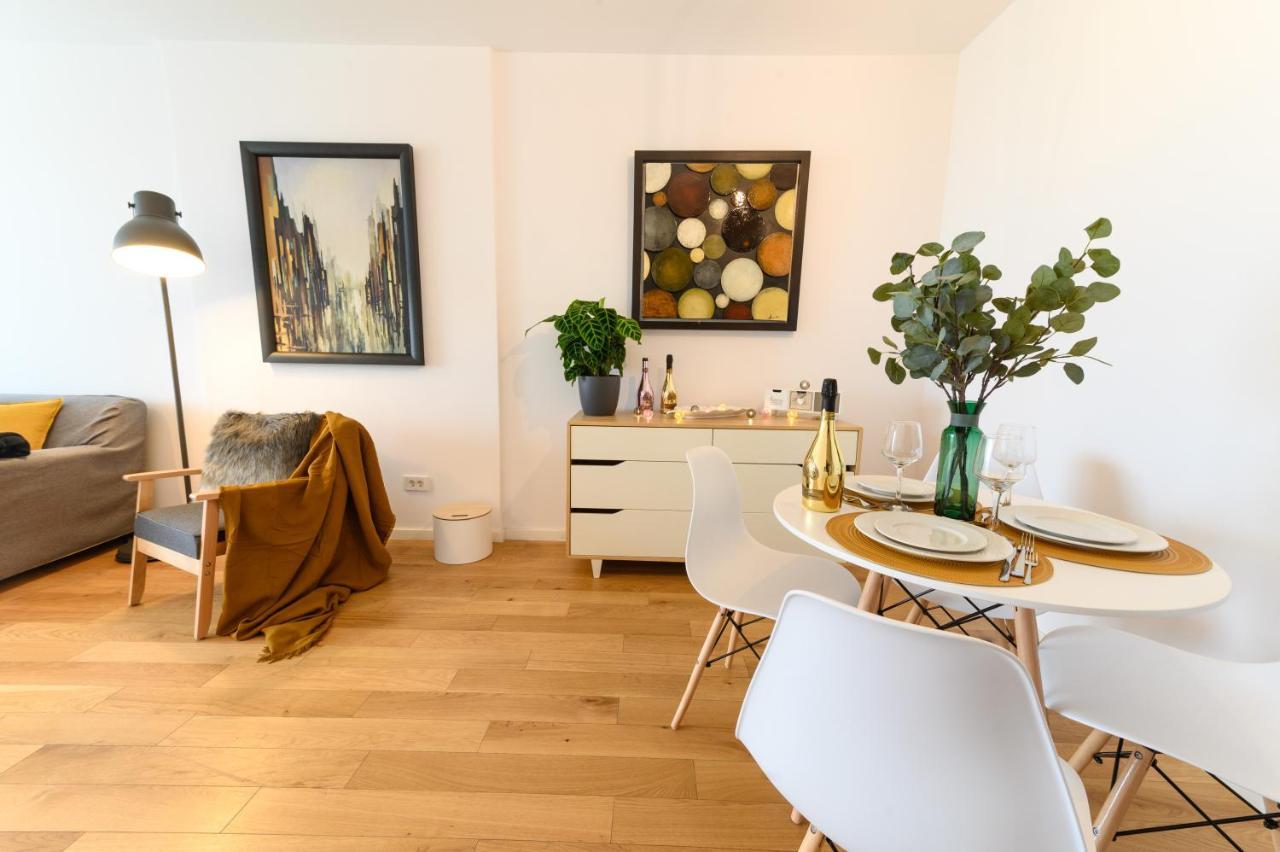 North Artistique - Aviatiei Apartment Bukares Bagian luar foto